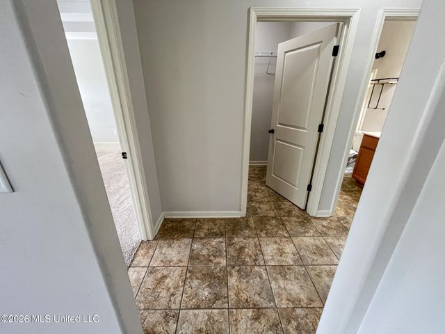 14383 Buttercup Drive, Olive Branch, MS 38654