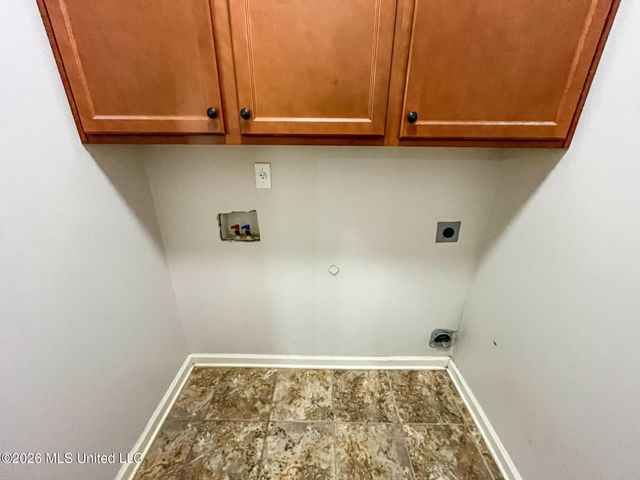 14383 Buttercup Drive, Olive Branch, MS 38654