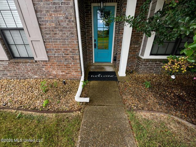14383 Buttercup Drive, Olive Branch, MS 38654