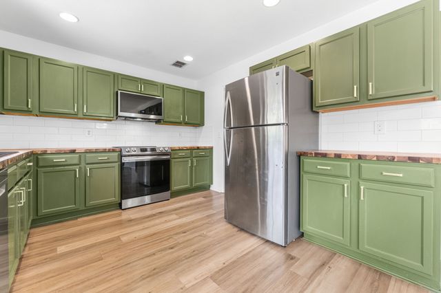 1725 Trego Drive, Fort Worth, TX 76247