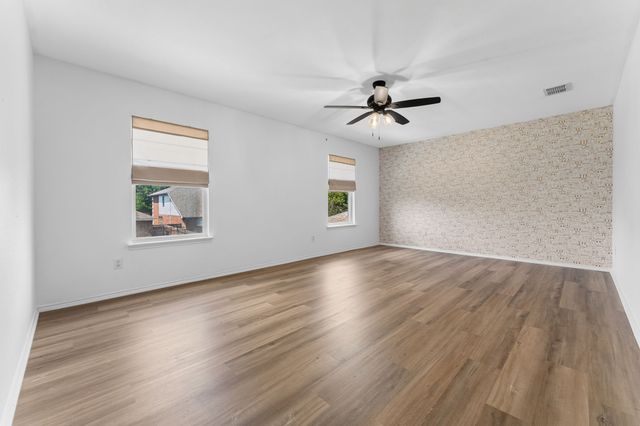 1725 Trego Drive, Fort Worth, TX 76247