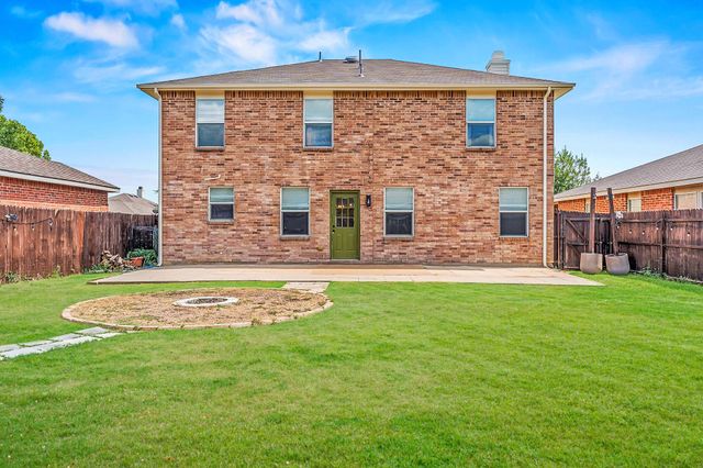 1725 Trego Drive, Fort Worth, TX 76247