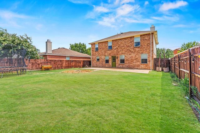 1725 Trego Drive, Fort Worth, TX 76247
