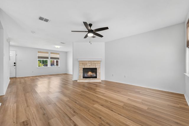 1725 Trego Drive, Fort Worth, TX 76247