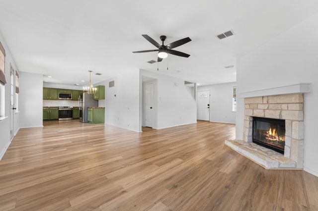 1725 Trego Drive, Fort Worth, TX 76247