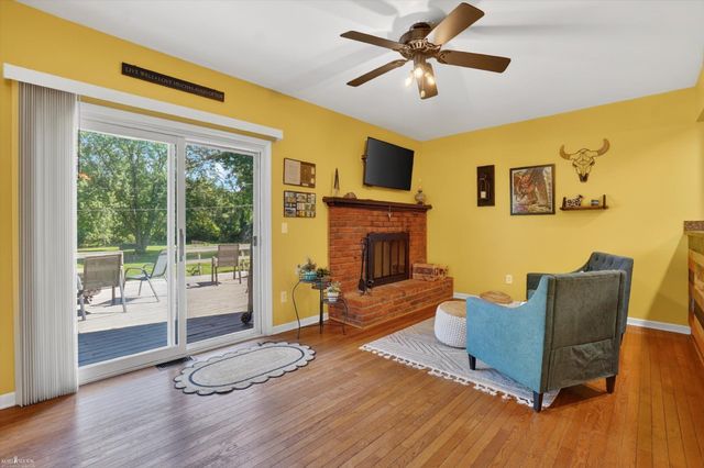 313 Dutch Mill Drive, Flushing, MI 48433