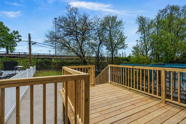 186-01 Henderson Avenue, Hollis, NY 11423