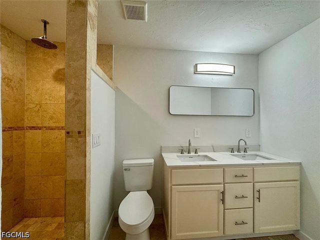 2115 Saint Croix AVE, Fort Myers, FL 33905