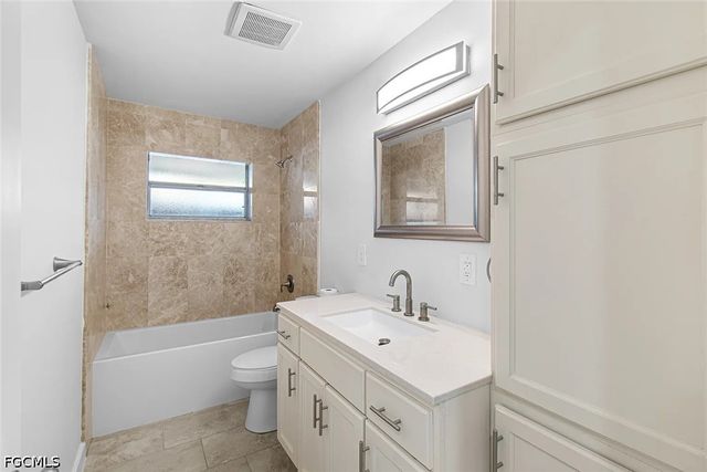 2115 Saint Croix AVE, Fort Myers, FL 33905