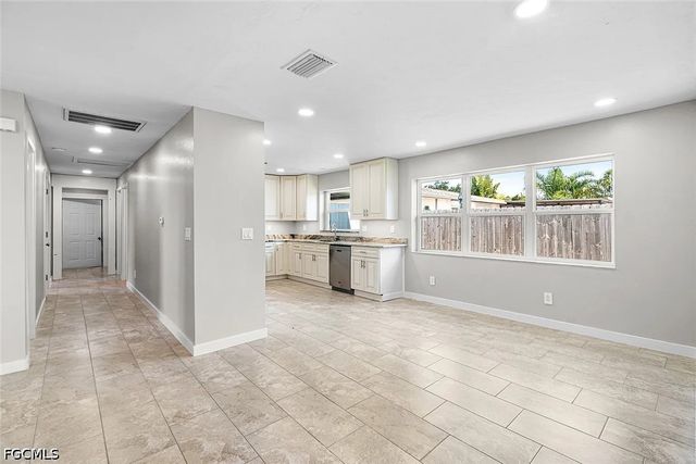 2115 Saint Croix AVE, Fort Myers, FL 33905