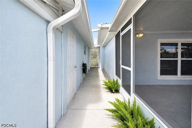 2115 Saint Croix AVE, Fort Myers, FL 33905