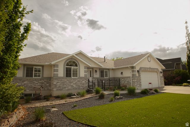 1395 E 5600 S, South Ogden, UT 84403