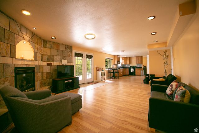 1395 E 5600 S, South Ogden, UT 84403