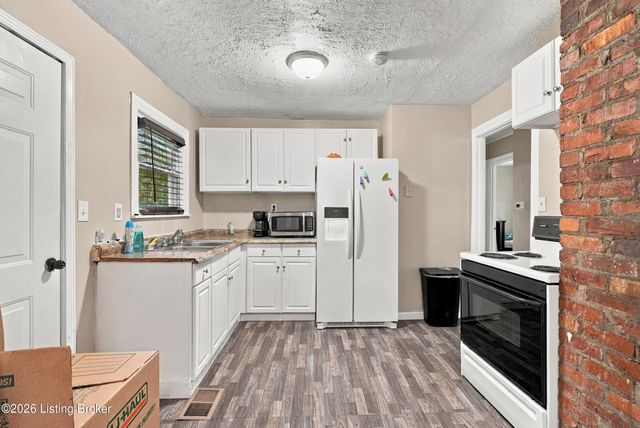 720 Colorado Ave, Louisville, KY 40208