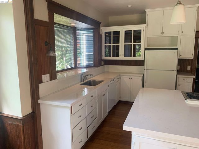 2800 Prince St, Berkeley, CA 94705