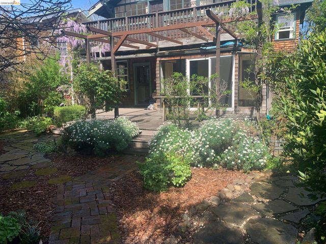 2800 Prince St, Berkeley, CA 94705