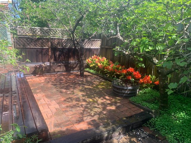 2800 Prince St, Berkeley, CA 94705