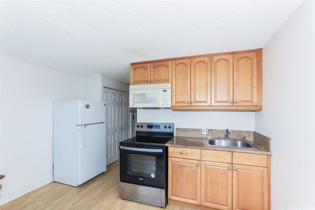 2211 Ala Wai Boulevard 1806, Honolulu, HI 96815