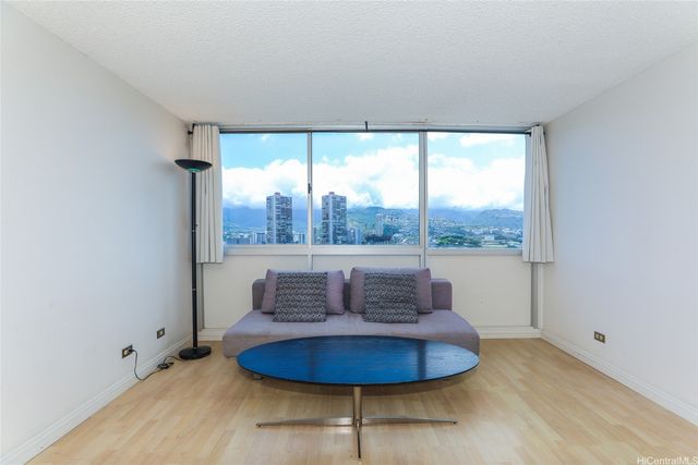 2211 Ala Wai Boulevard 1806, Honolulu, HI 96815