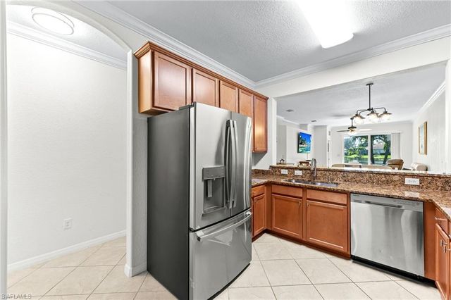 14716 Cranberry CT, Naples, FL 34114
