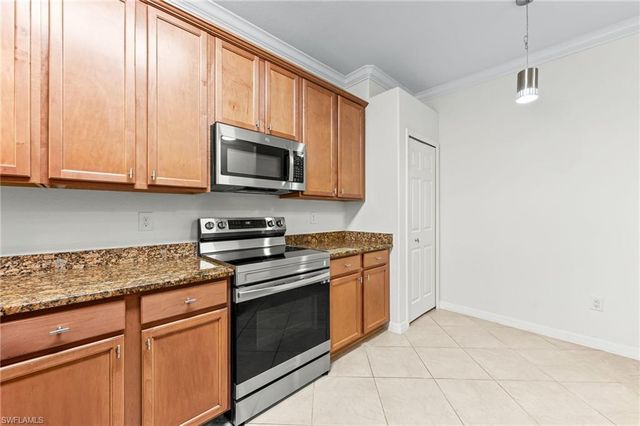14716 Cranberry CT, Naples, FL 34114