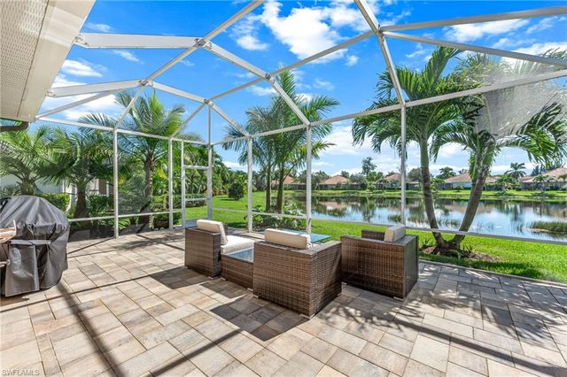 14716 Cranberry CT, Naples, FL 34114