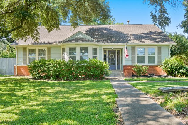 1514 Laurel Street, La Marque, TX 77568