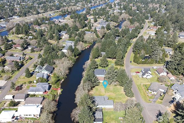 779 Albion Avenue SE, Ocean Shores, WA 98569