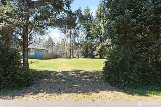 779 Albion Avenue SE, Ocean Shores, WA 98569