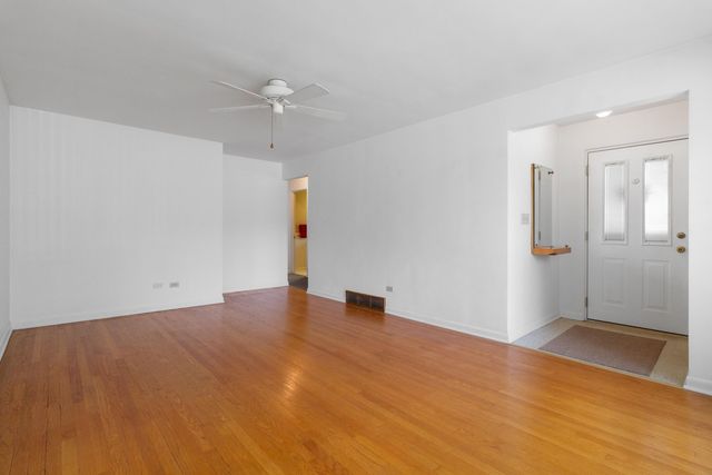 2618 41st Street, Highland, IN 46322