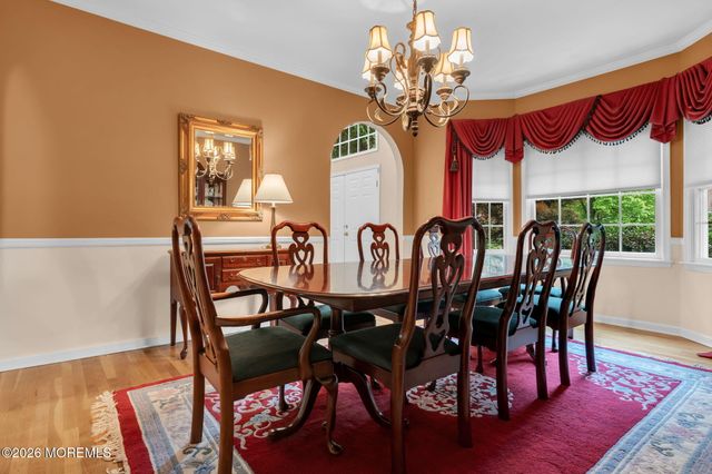 4 Quaker Hill Road, Jackson, NJ 08527