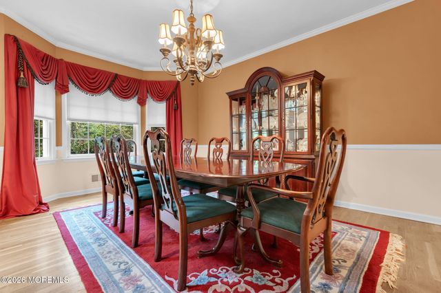 4 Quaker Hill Road, Jackson, NJ 08527