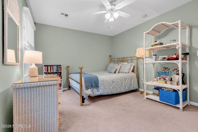 4 Quaker Hill Road, Jackson, NJ 08527