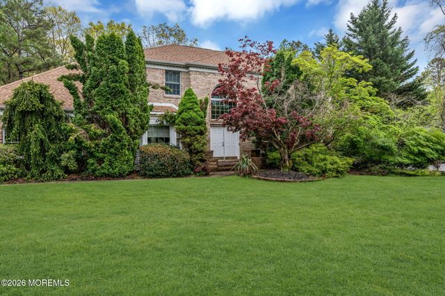 4 Quaker Hill Road, Jackson, NJ 08527