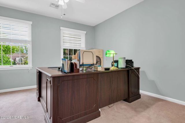 4 Quaker Hill Road, Jackson, NJ 08527