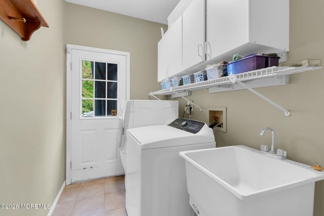 4 Quaker Hill Road, Jackson, NJ 08527