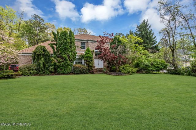 4 Quaker Hill Road, Jackson, NJ 08527