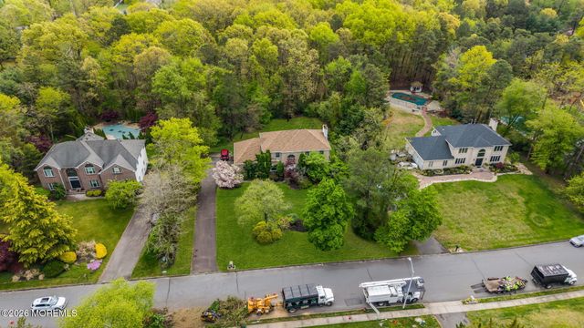 4 Quaker Hill Road, Jackson, NJ 08527