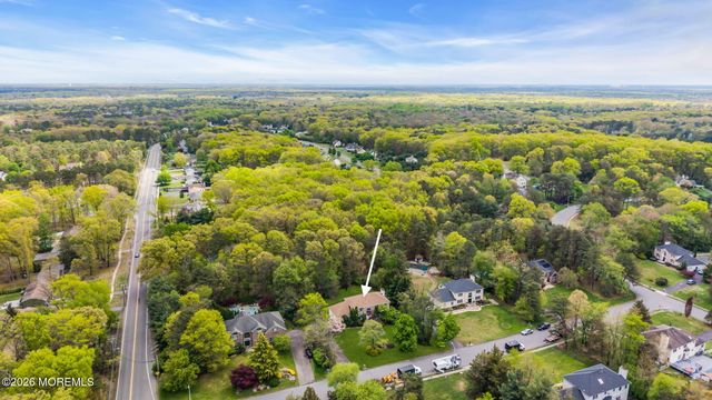 4 Quaker Hill Road, Jackson, NJ 08527
