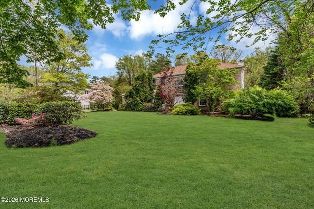 4 Quaker Hill Road, Jackson, NJ 08527