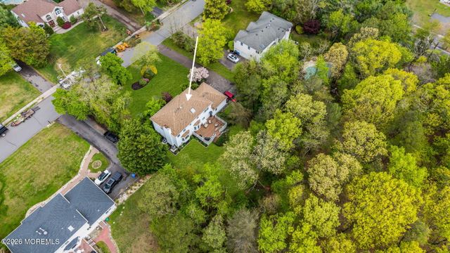4 Quaker Hill Road, Jackson, NJ 08527