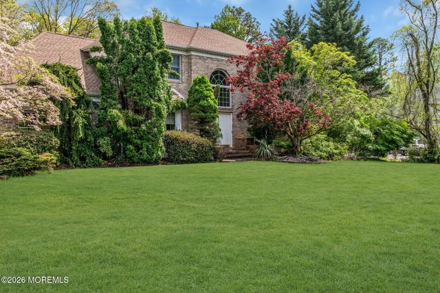 4 Quaker Hill Road, Jackson, NJ 08527
