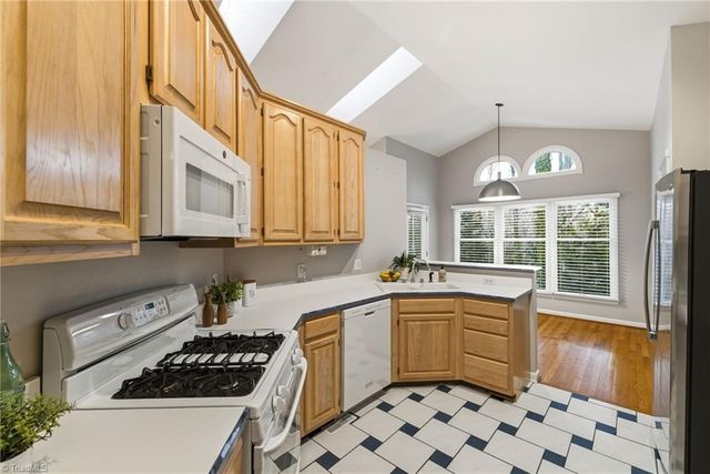 1805 Lynwood Drive, Greensboro, NC 27406