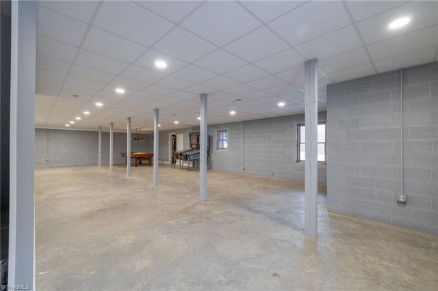 1805 Lynwood Drive, Greensboro, NC 27406