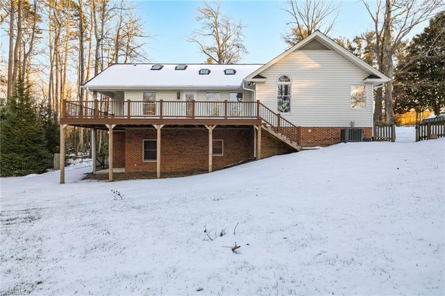 1805 Lynwood Drive, Greensboro, NC 27406