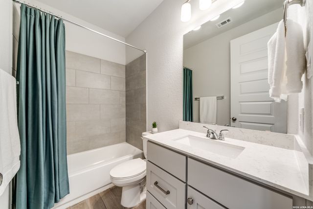 1720 Field Brook, Seguin, TX 78155