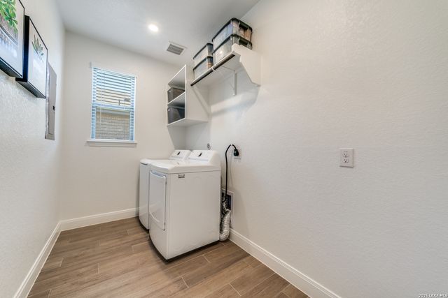 1720 Field Brook, Seguin, TX 78155