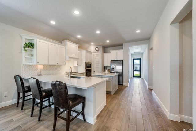 1720 Field Brook, Seguin, TX 78155