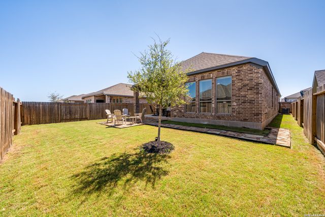 1720 Field Brook, Seguin, TX 78155
