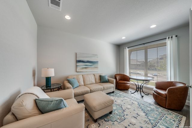 1720 Field Brook, Seguin, TX 78155